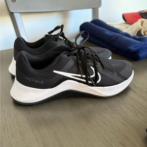 Womens Nike MC Trainer